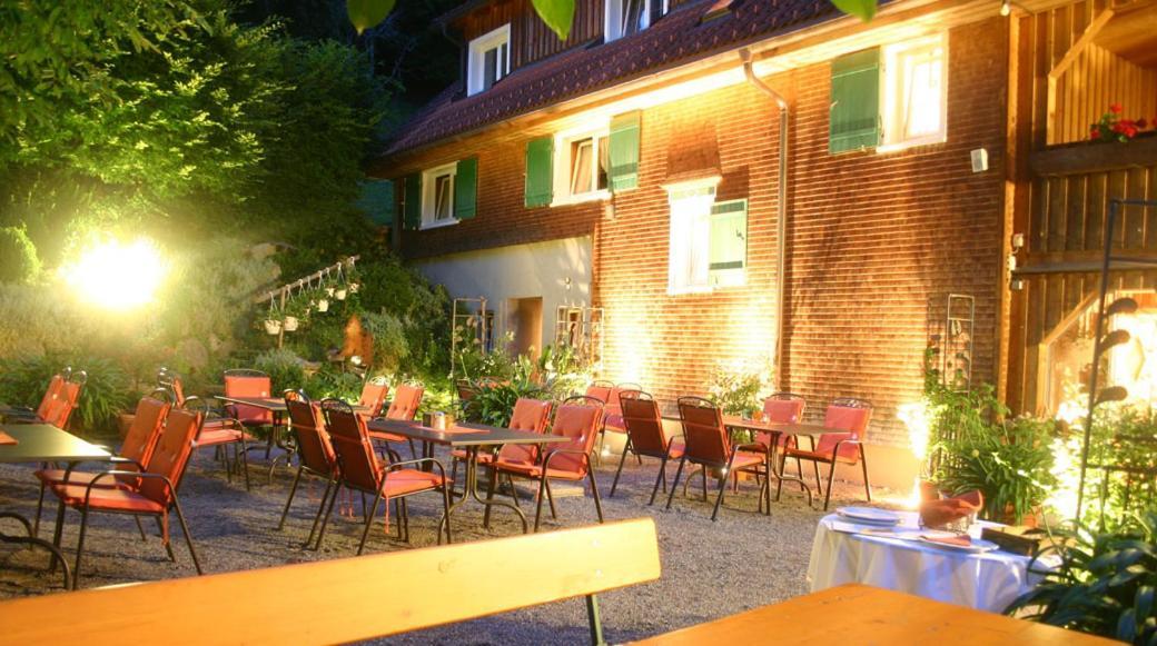Hotel Gasthaus Schaefle Бюрзерберг Экстерьер фото