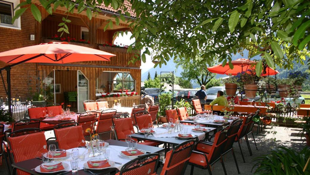 Hotel Gasthaus Schaefle Бюрзерберг Экстерьер фото